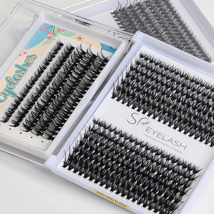 တစ် ဦး ချင်းစီစပျစ်သီးပြွတ် lashes