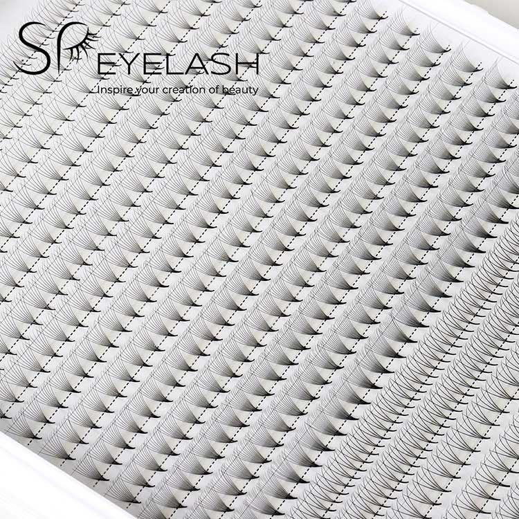 Pointy Base Russian Fan Fan Lash
